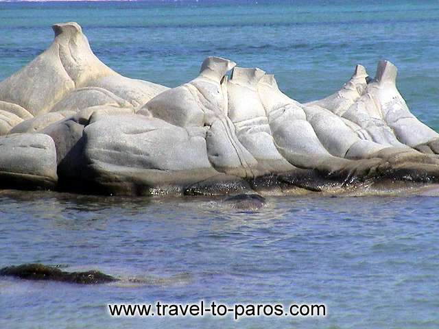 The rocks in the beach Kolybithres resemble with natural sculptures. PAROS PHOTO GALLERY - PAROS KOLYBITHRES