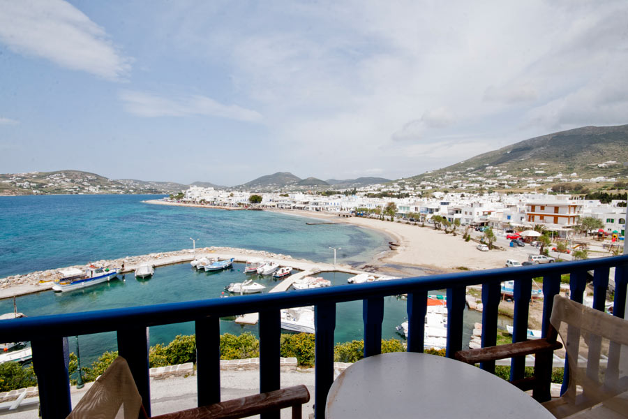 PANDROSSOS HOTEL IN  Parikia, Paros Cyclades islands