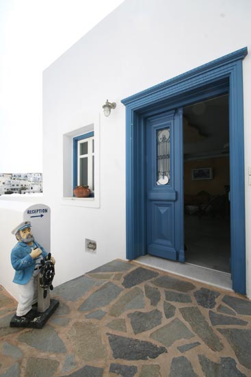 ALEXANDROS APARTMENTS  HOTELS IN  Naoussa