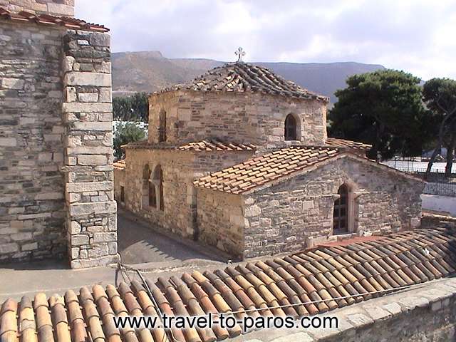 EKATONTAPYLIANI CHURCH - According to the tradition, the emperor St.Konstantinos, who wanted to effectuate an oblation of his mother(St.Eleni)built the first buildings.